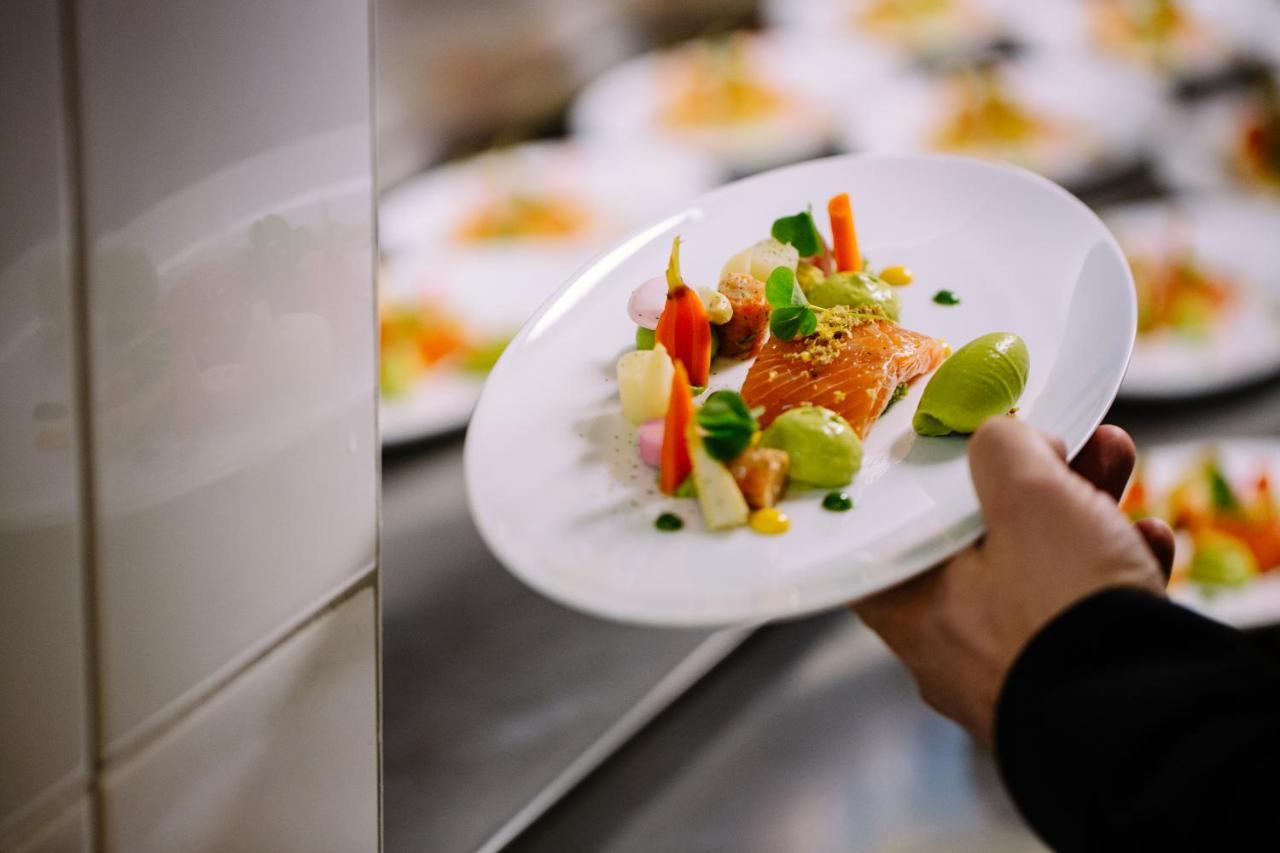 Hotel Restaurant Lamm Rosswag 바이힝겐 안 데어 엔츠 외부 사진